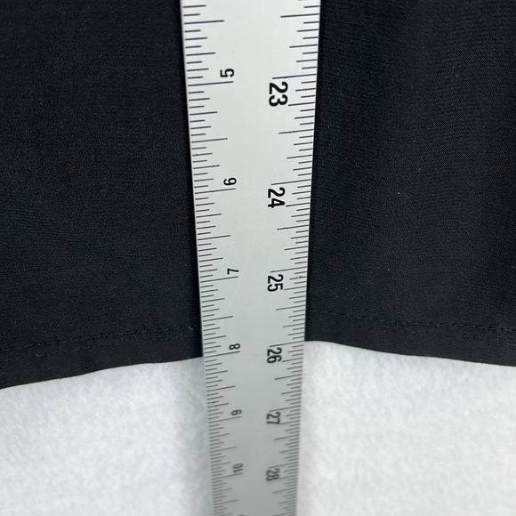 WHBM Women’s Top Sz M Black 3/4 Sleeves Scoop w/Keyhole Polyester/Spandex EUC - Picture 9 of 9